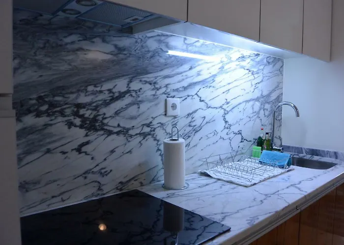 Sostoa Porto, By Flat In * Oporto